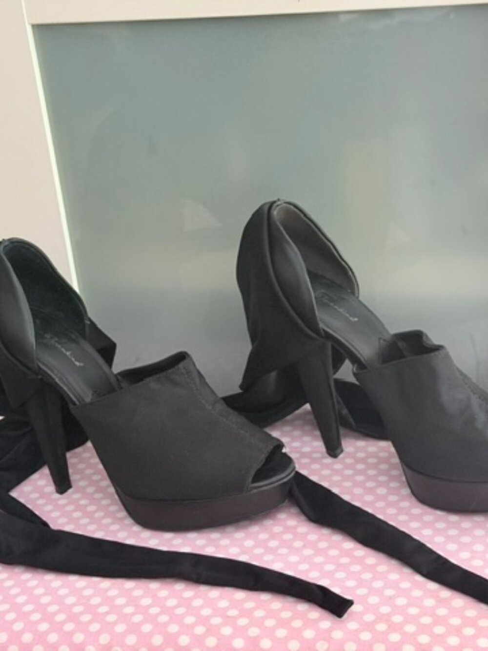 Seven for All Mankind stilettoes, with a ribbon, black, wrap around ties